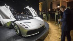 Geely планира да набере 1 млрд. долара за развитието на електромобилите на Lotus