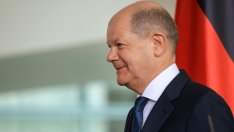 Възраждането на крайнодесните в Германия ограничава полето за действие на Олаф Шолц 