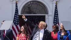 Тръмп: Давам на съд Facebook, Twitter и Google заради цензура