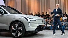 Volvo Cars очаква още една проблемна година след спад на тримесечната печалба