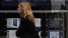 Безработицата в еврозоната пада до най-ниската стойност от август 2011 г.