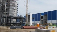 Как изглежда строящият се нов завод на Софарма в София