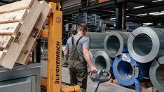 Увеличенията на заплатите на най-нископлатените служители в ЕС изпреварват инфлацията