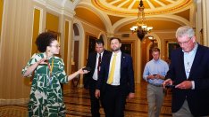 "Големият красив законопроект" на Тръмп за данъците преодоля първото препятствие в Сената