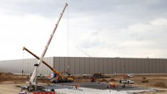 Tesla е заплашена от глоба в Германия заради незаконно строителство