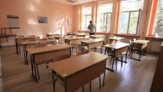 Стартовата учителска заплата става 1415 лв. от началото на април