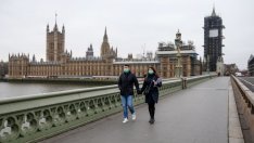 Британският парламент може да спре работа за четири седмици заради пандемията