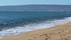 До 16 лв. за чадър и шезлонг на плаж "Равда-Олимпийски надежди"