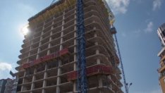 Окончателно: Строителството на небостъргача "Златен век" продължава