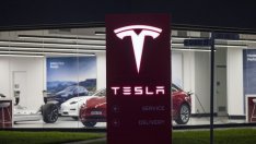 Колко точно бърз е Model S Plaid на Tesla?