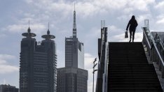 Икономиката на Китай се забавя по-слабо от очакваното през второто тримесечие