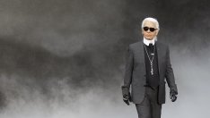 Почина модният дизайнер Карл Лагерфелд