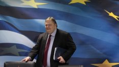 Защо сделката с частните кредитори не е краят на гръцката сага