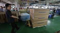 Foxconn обмисля инвестиция в Sharp