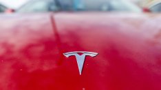 Индия и Tesla се приближават до споразумение за отпадане на митата върху вноса