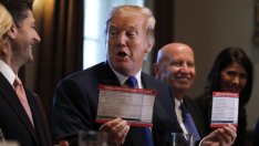 След данъчната реформа в САЩ половината американци ще плащат повече