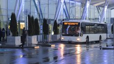 Столичната община пуска пилотно електробус до летището