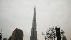 Строителят на най-високата сграда в света се облагодетелства от цената на нефта