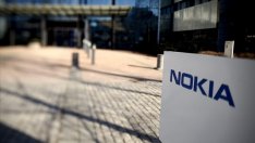 Nokia се връща към мобилните телефони