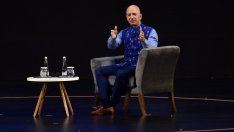 Безос атакува отричащите климатичните промени