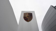Porsche: Сериозната липса на чипове може да засегне операциите ни за месеци