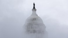 Започва ли да се пропуква американската икономика?