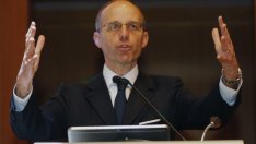 Еврогрупата одобри спасителната помощ за испанските банки