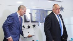 Цветан Цветанов се оттегля от всички ръководни постове на ГЕРБ