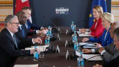 Великобритания и ЕС рестартират отношенията с нова сделка в отбраната и търговията