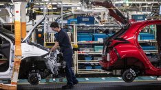 Месечното производство на Toyota отчита рекорд за май след скок от 35%