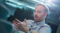 Единият от лидерите на Zalando се оттегля в името на кариерата на съпругата си