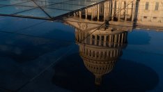 Републиканците предлагат финансиране за правителството, но без помощ за Украйна и Израел