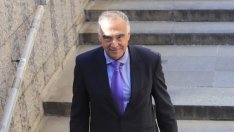 Говорителят на служебния кабинет: Разкритията за ББР са скандални, няма да спрем дотук