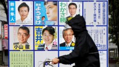 Шиндзо Абе се подготвя за разгромяваща победа на днешния вот в Япония