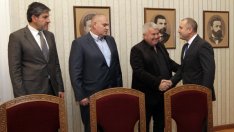 Румен Радев подкрепи превозвачите на среща на "Дондуков" 2