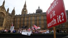 След седмица е гласуването по сделката за Brexit в британския парламент
