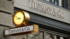 Tiffany повиши прогнозите си след отлично представяне в Северна и Южна Америка