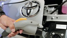 Toyota се присъединява към мрежата от конектори на Tesla в САЩ