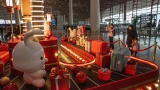 Близо половината от китайските туристи не планират пътувания в чужбина тази година