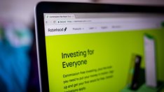 Robinhood разкрива нарастваща загуба тази година след печалба през 2020 г.