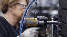 Ръстът на цените на енергията оскъпи производството в еврозоната през май