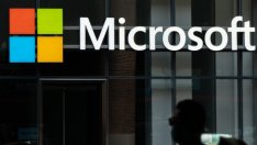 Microsoft работи над собствени чипове за сървърите си