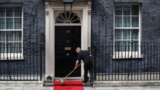 Има ли Великобритания външна политика?