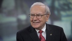 Berkshire на Уорън Бъфет се доближава все повече до оценка от 1 трлн. долара