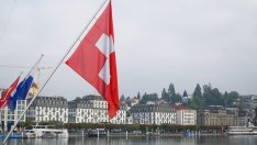 Икономическият растеж на Швейцария се ускорява, подкрепен от услугите