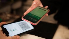 До дни решават дали ще има зелен сертификат за хората с антитела