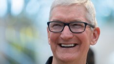 Тим Кук ще открие лично първите магазини на Apple в Индия