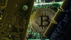 Криптовалутите гонят по пазарна капитализаия Goldman Sachs и Morgan Stanley