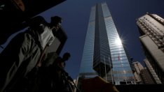 Най-богатият човек в Хонконг продаде небостъргач за рекордните над 5 млрд. долара