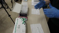 Денков: Ако успеем с масовото тестване, вече няма да има дистанционно обучение